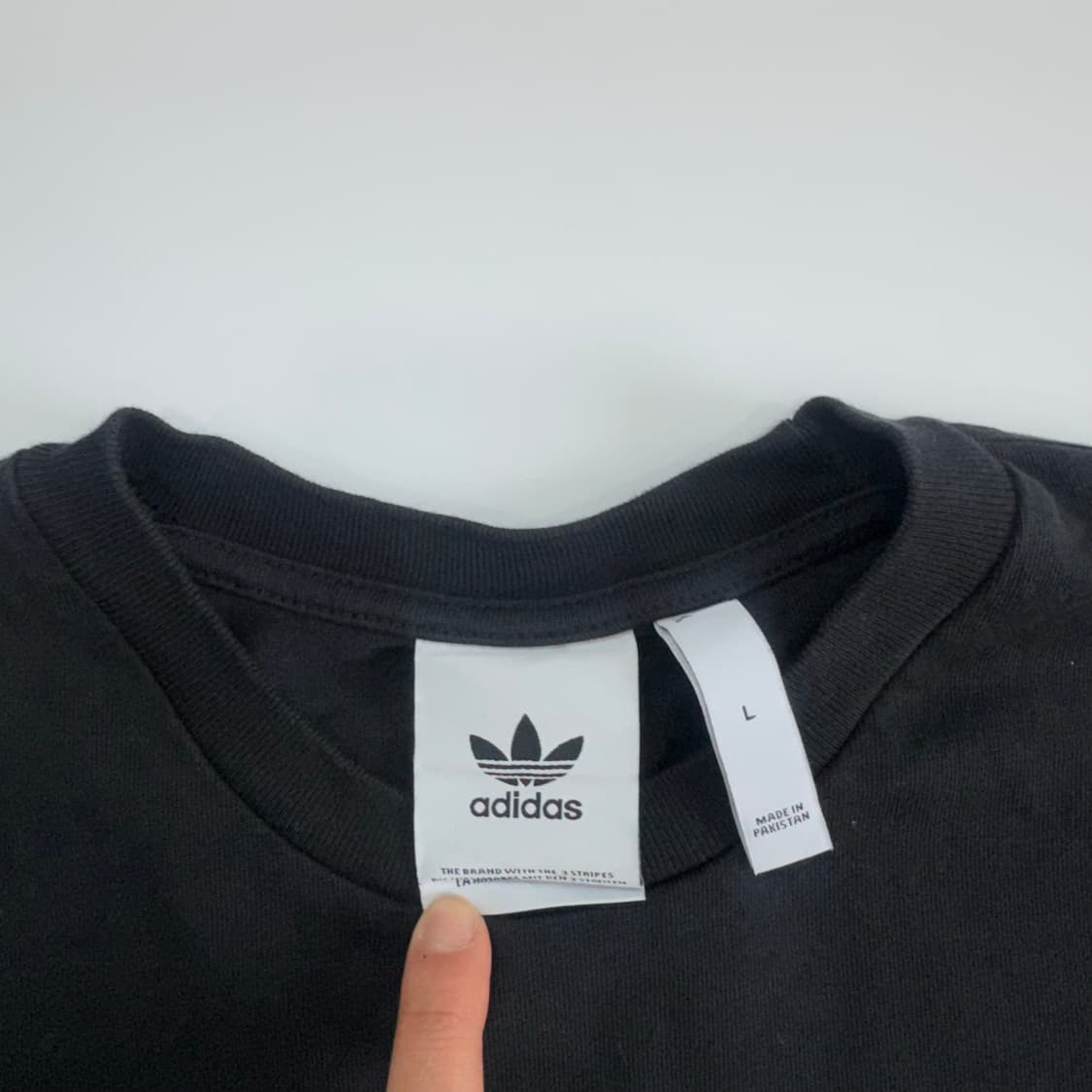 Adidas 아디다스 스몰 파이어로고 블랙 반팔 상품이미지5