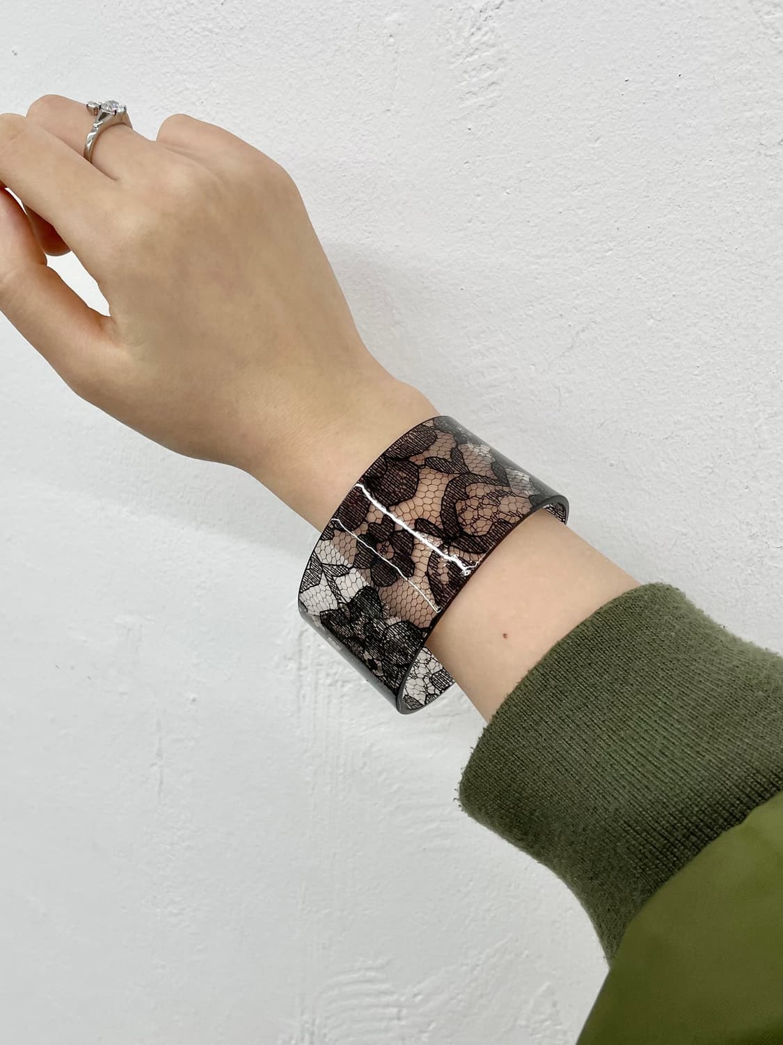 고딕 레이스 뱅글 팔찌 상품이미지1