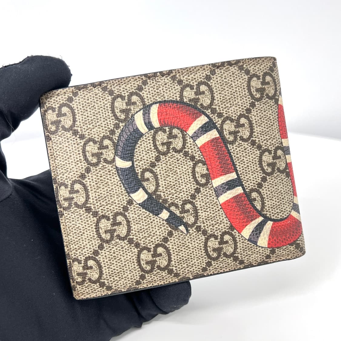 구찌 GG 수프림 스네이크 반지갑 (451268) 상품이미지4