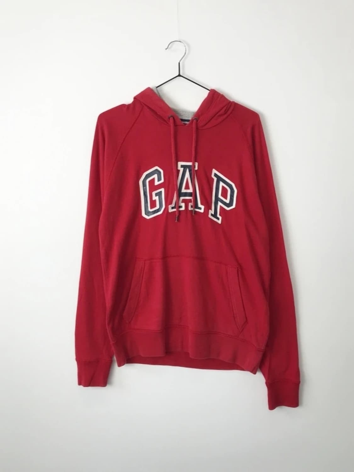 GAP Red Arch Logo Pullover Hoodie 상품이미지4