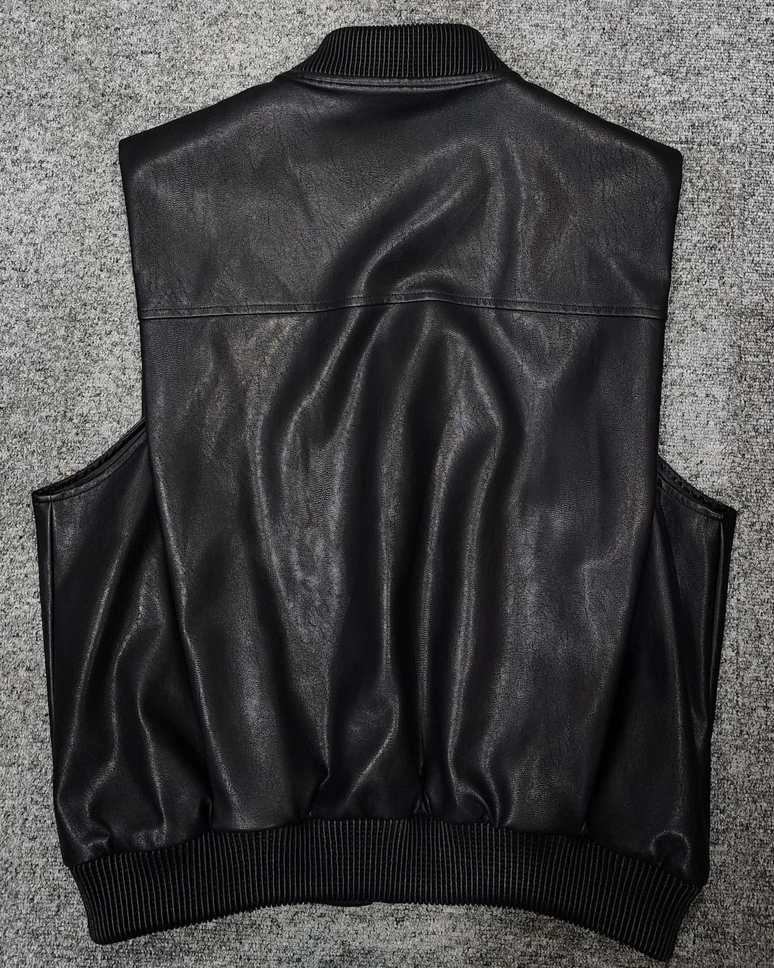 셀렙샵 인조 레더 베스트 가죽 조끼 95 상품이미지2