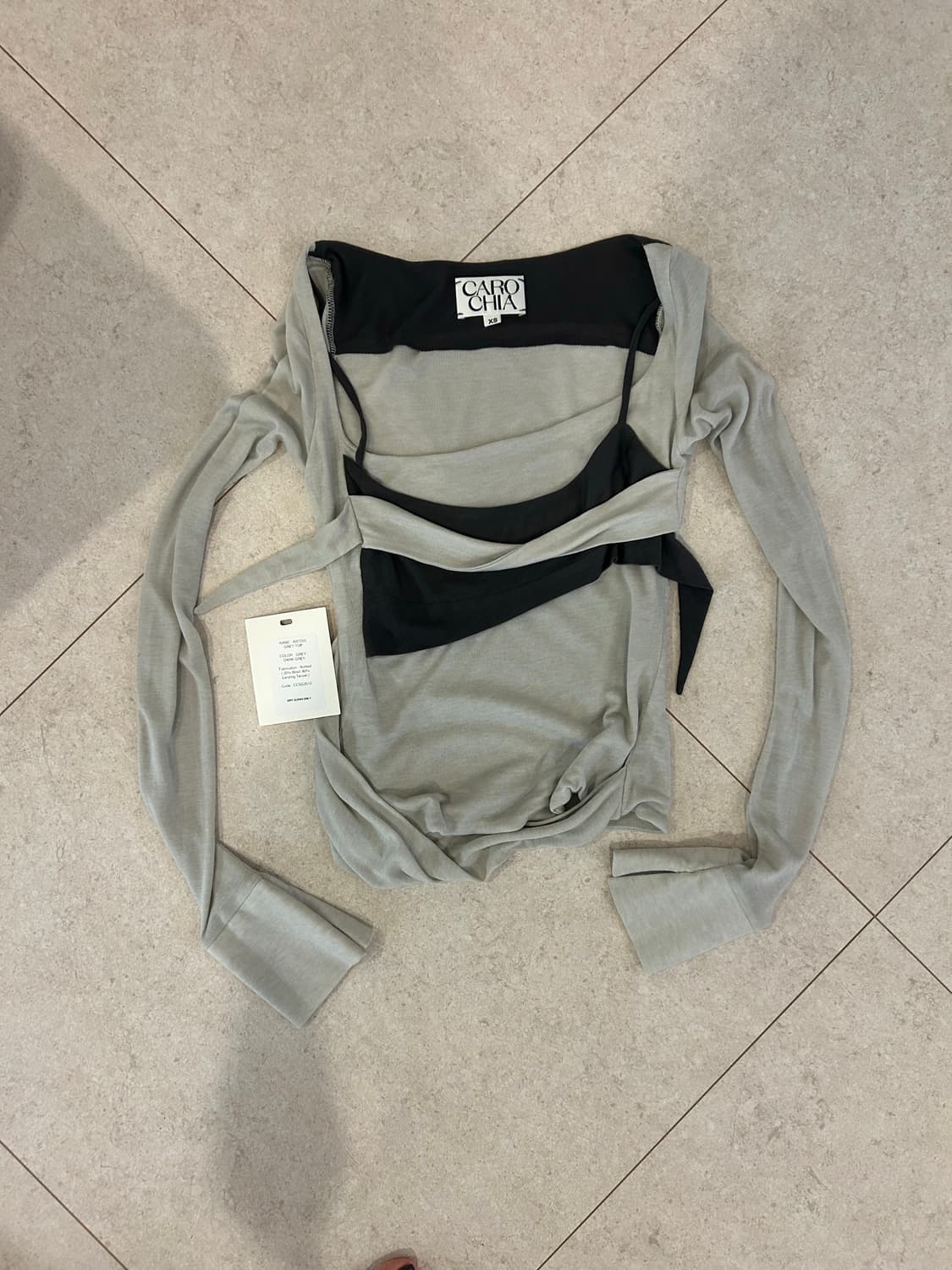 caro chia artois grey top 상품이미지2