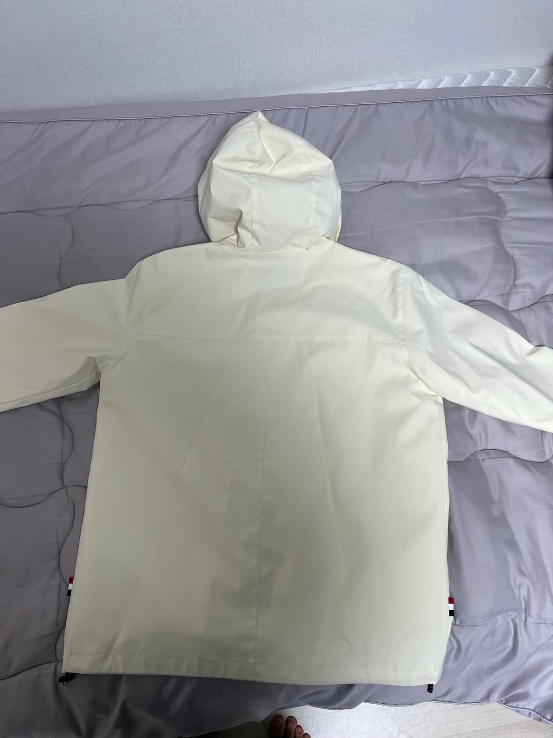 몽클레르(몽클레어) 크림색 후드 재킷 (정품 / 새상품급) 상품이미지5