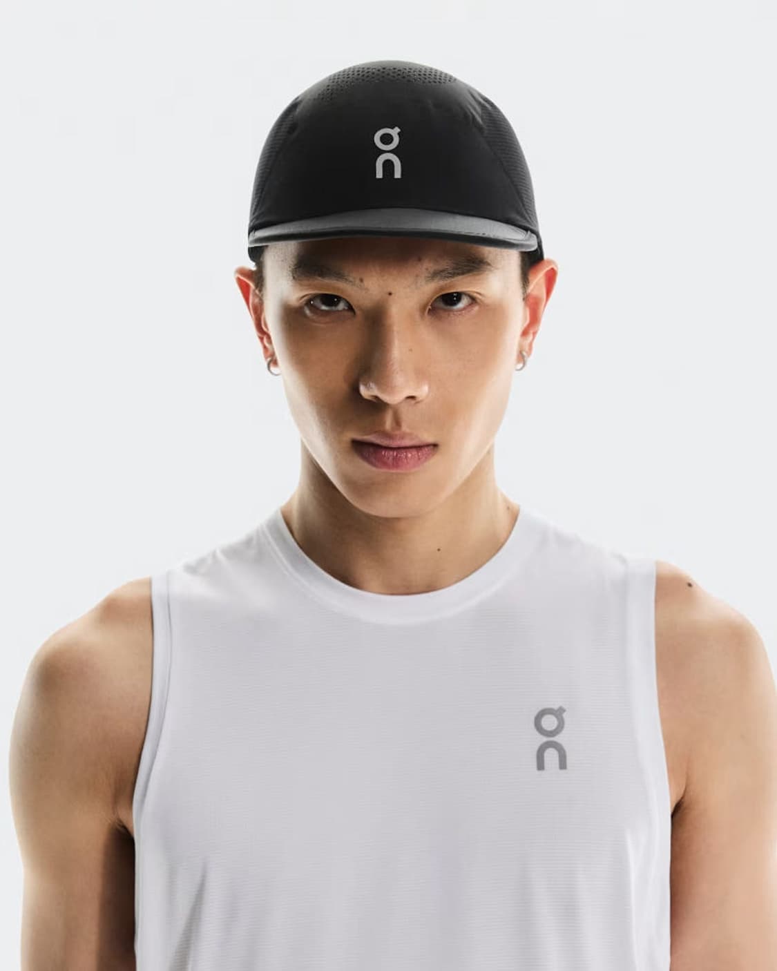 온러닝 울트라캡 블랙 상품이미지1
