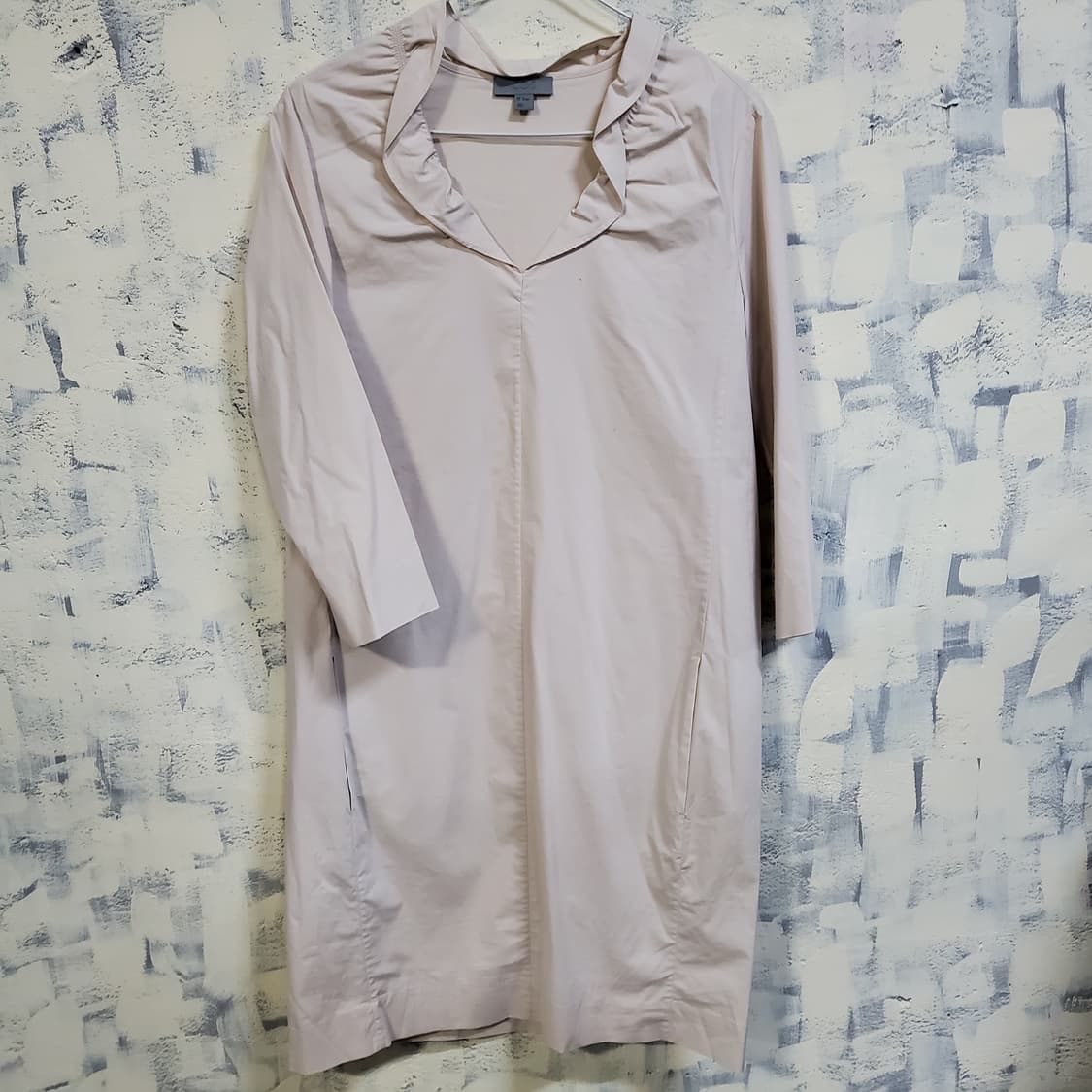 COS 코스 7부 프릴넥  원피스   상품이미지1