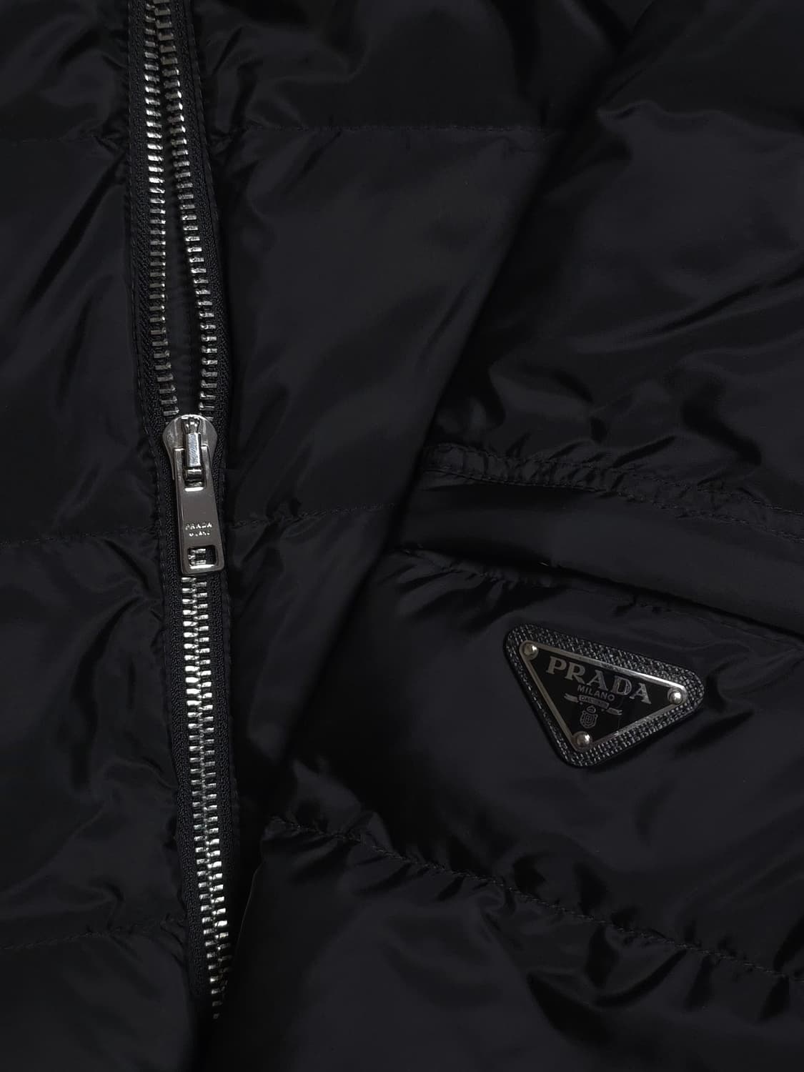 [48] 프라다 리나일론 숏패딩 블랙(SGB112) 상품이미지4