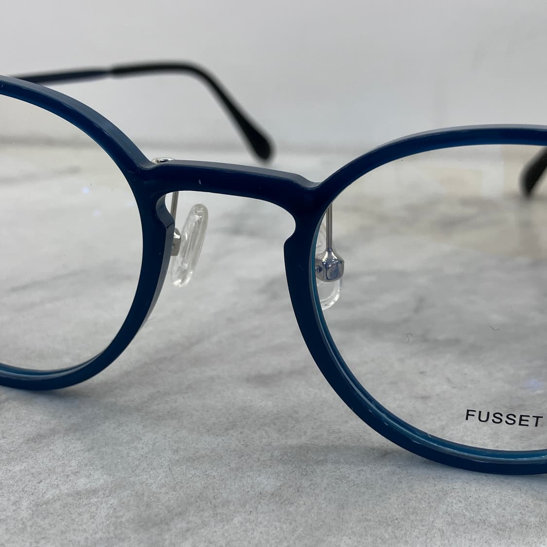 C63 FUSSET 블루 라운드 콤비 뿔테 안경 상품이미지5