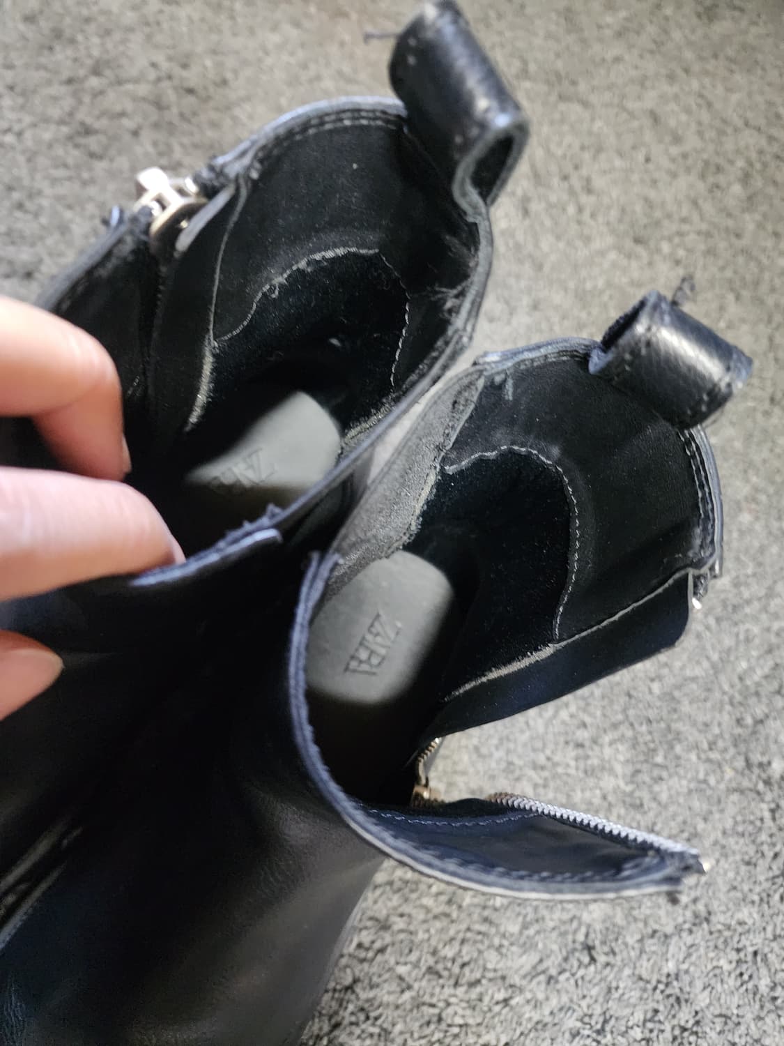 자라 블랙 첼시 부츠 275사이즈 상품이미지4