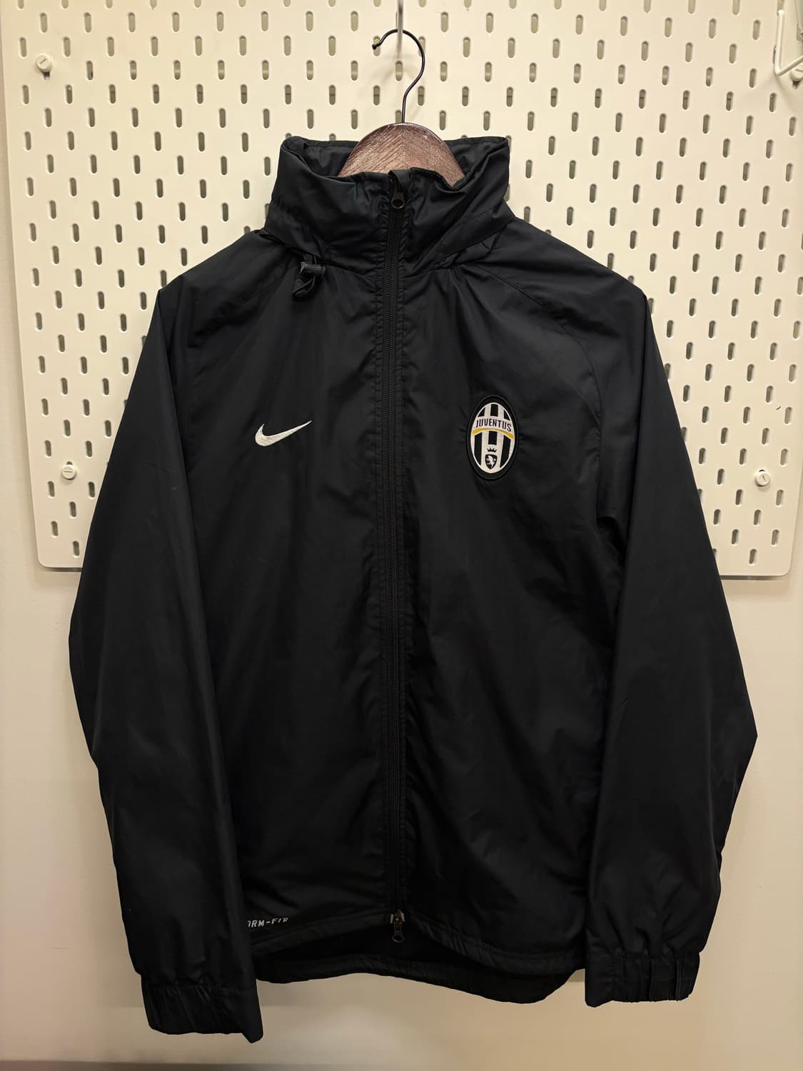 나이키 유벤투스 바람막이 m 상품이미지1