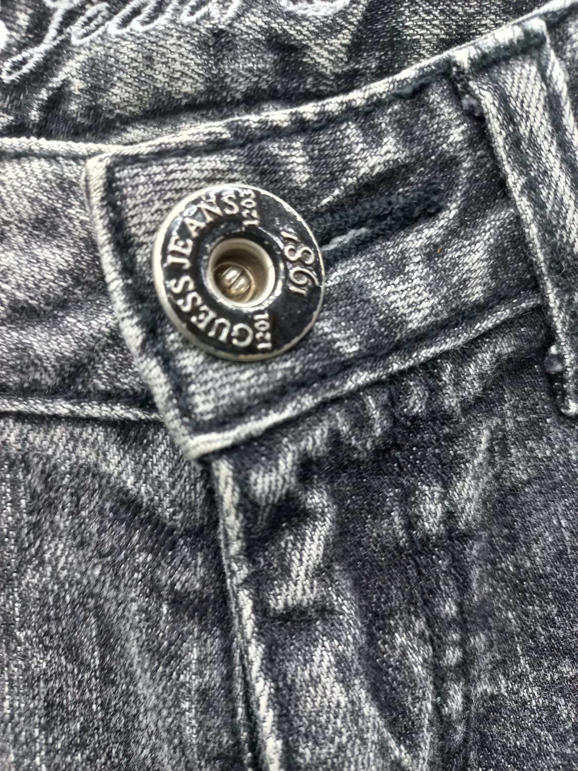 Guess 스키니진 그레이 워싱 허리둘레 25 상품이미지2