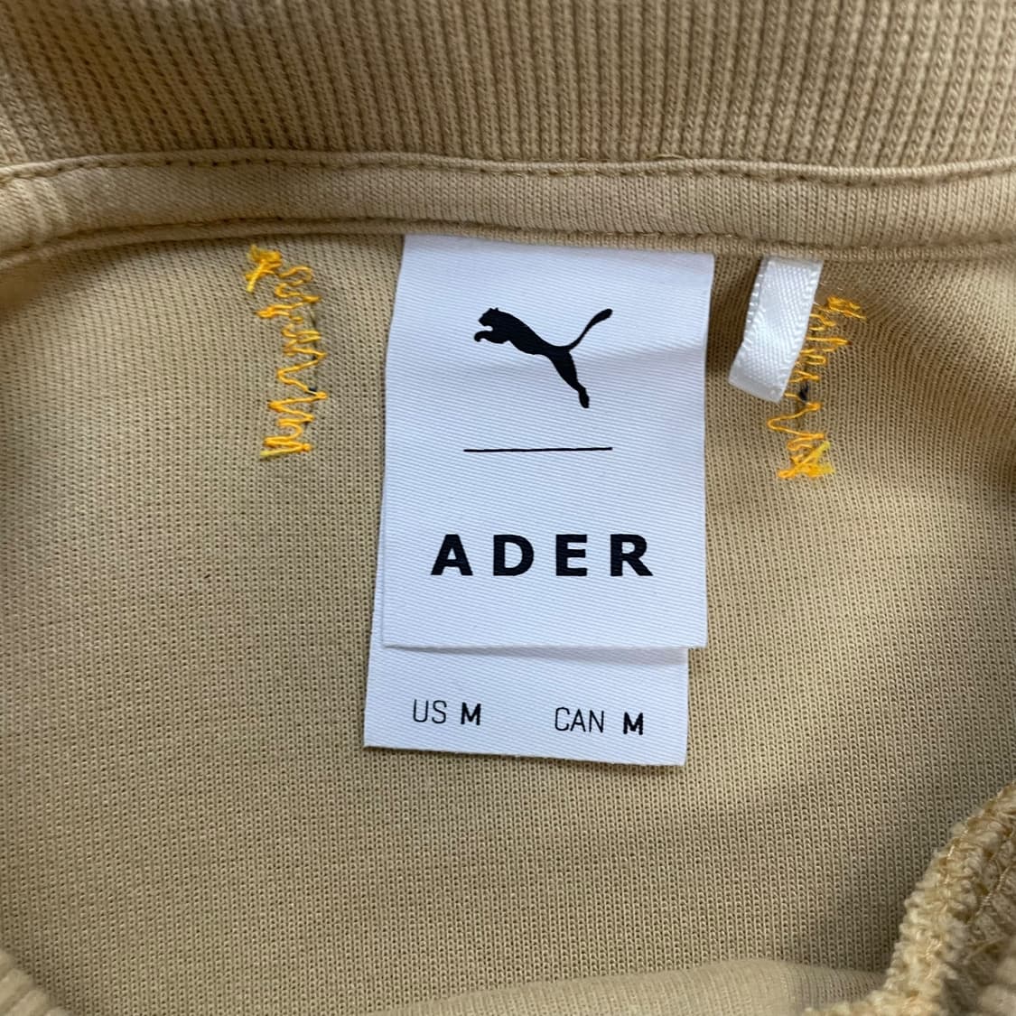 아더에러 x 푸마 터틀넥 맨투맨 스웨트셔츠 상품이미지8