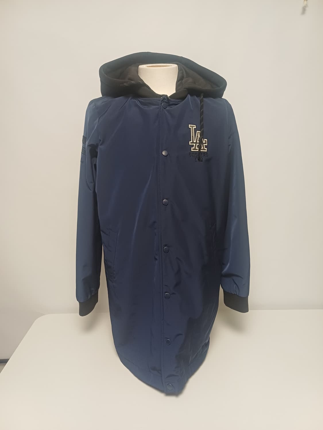 [90] MLB LA 다저스 레이어드 후드 롱 코치 자켓 (LAD 자수) 상품이미지1