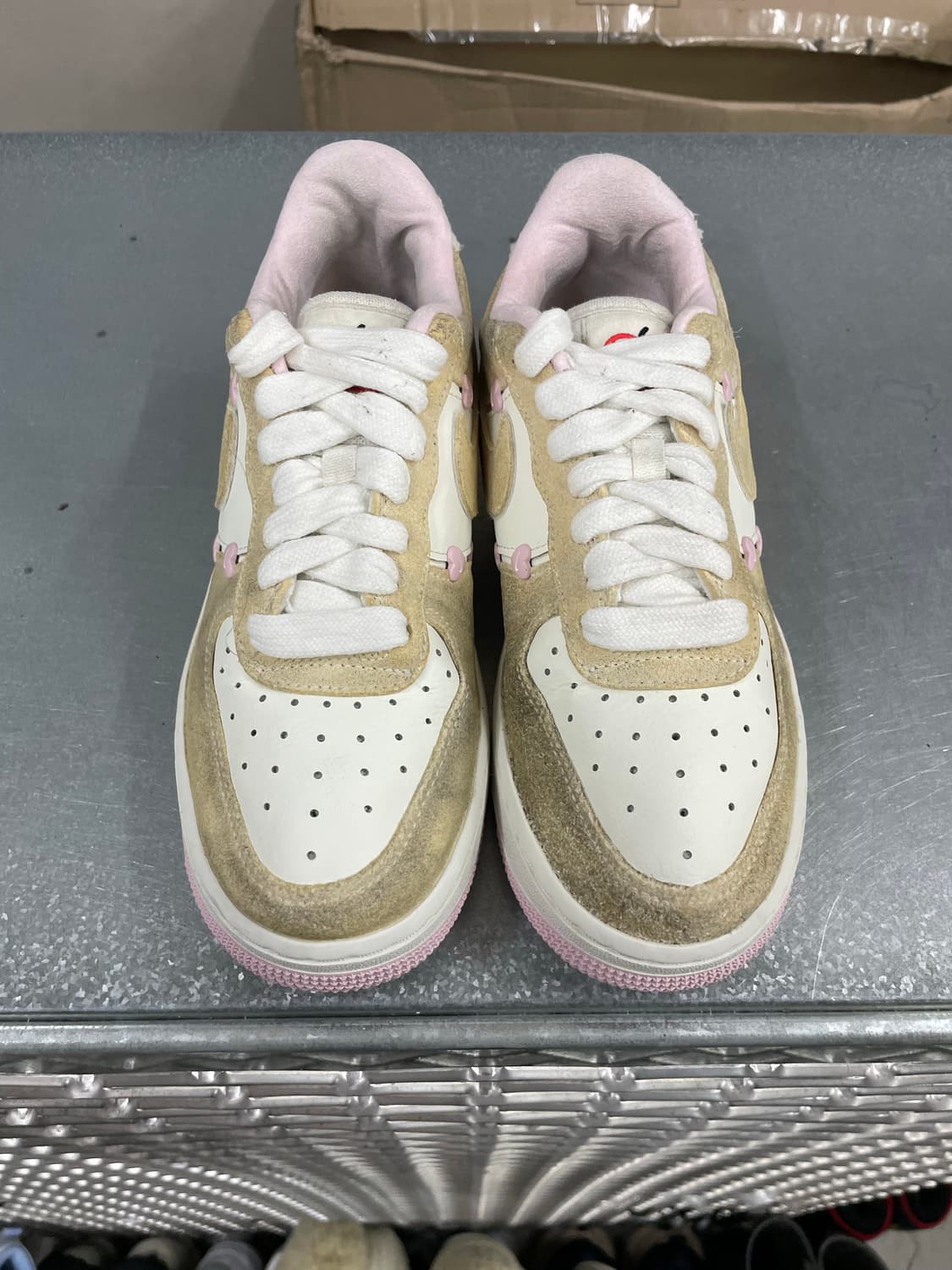 나이키 에어포스 1 밸런타인데이 세일 핑크 폼 235 상품이미지5