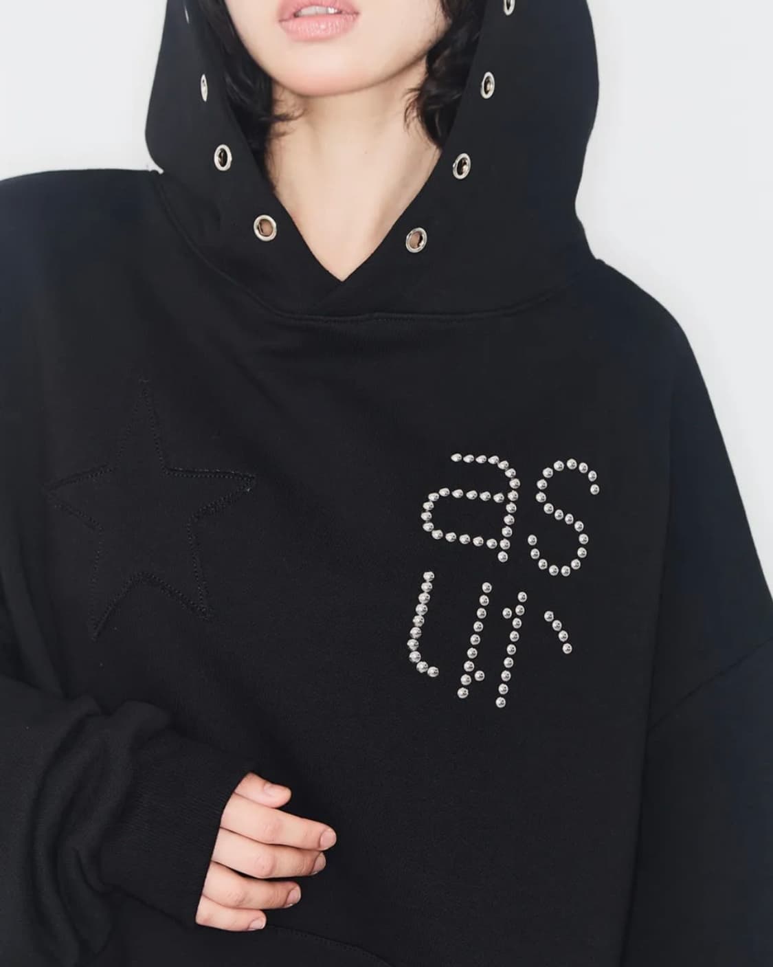 애즈유아 스타 아일렛 후드티 블랙 상품이미지2