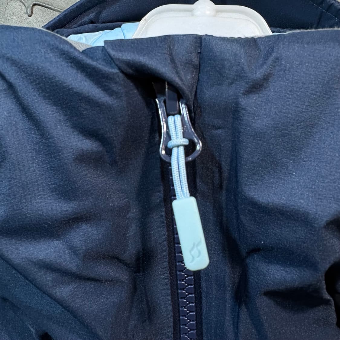 [M] Rab 랩 네이비 여성용 패딩 자켓 상품이미지3