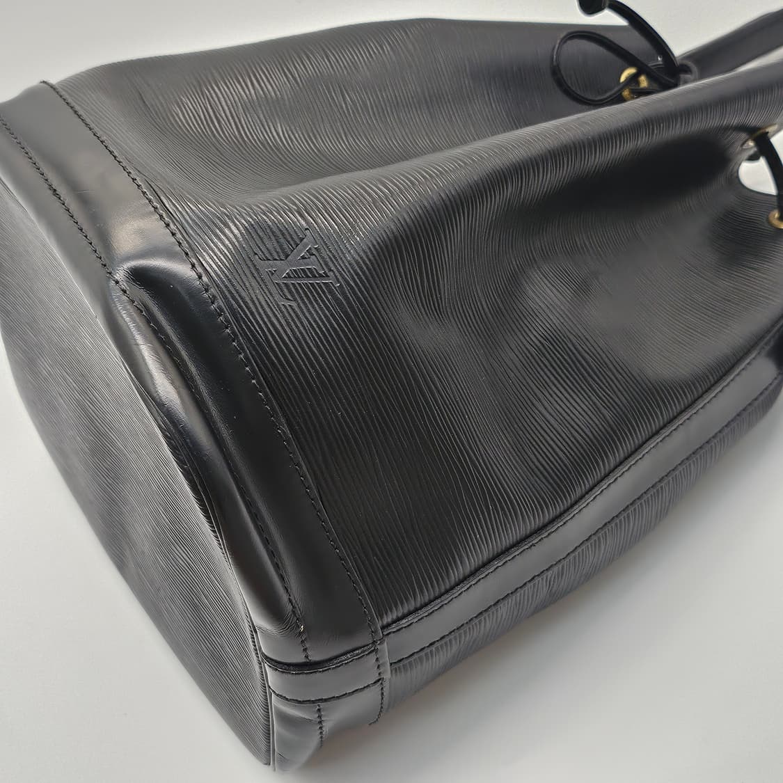 정품 루이비통 에삐 노아 GM 버킷백 상품이미지10