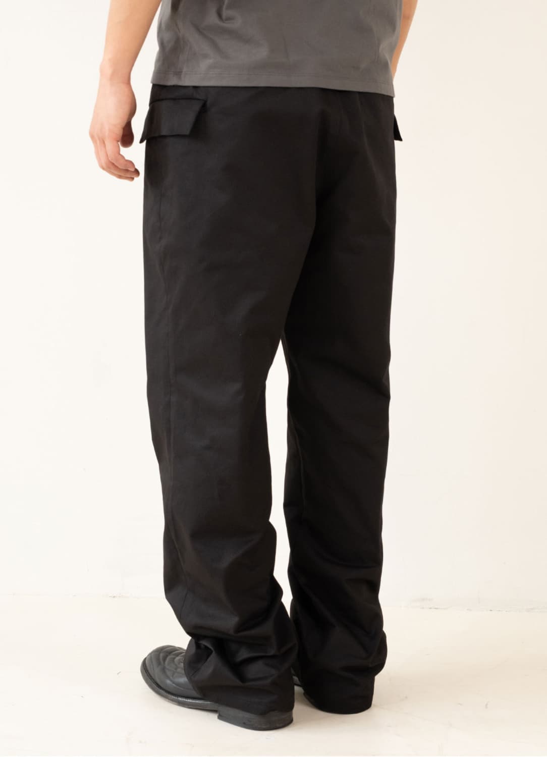 Flap Trousers (Black) 상품이미지1