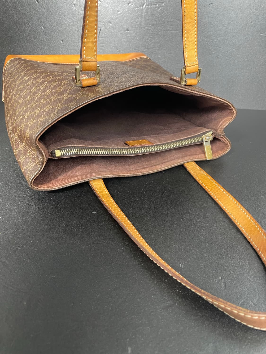 CELINE 셀린느 마카담 모노그램 빈티지 토트 숄더 백 상품이미지9