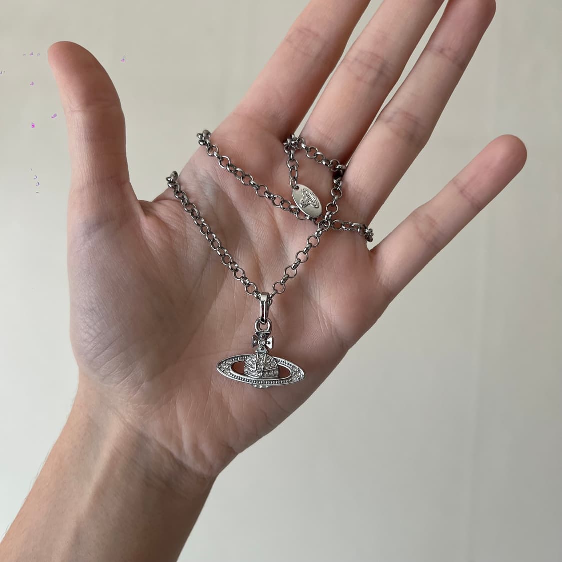 비비안웨스트우드 미니 바스 릴리프 펜던트 네크리스 상품이미지5