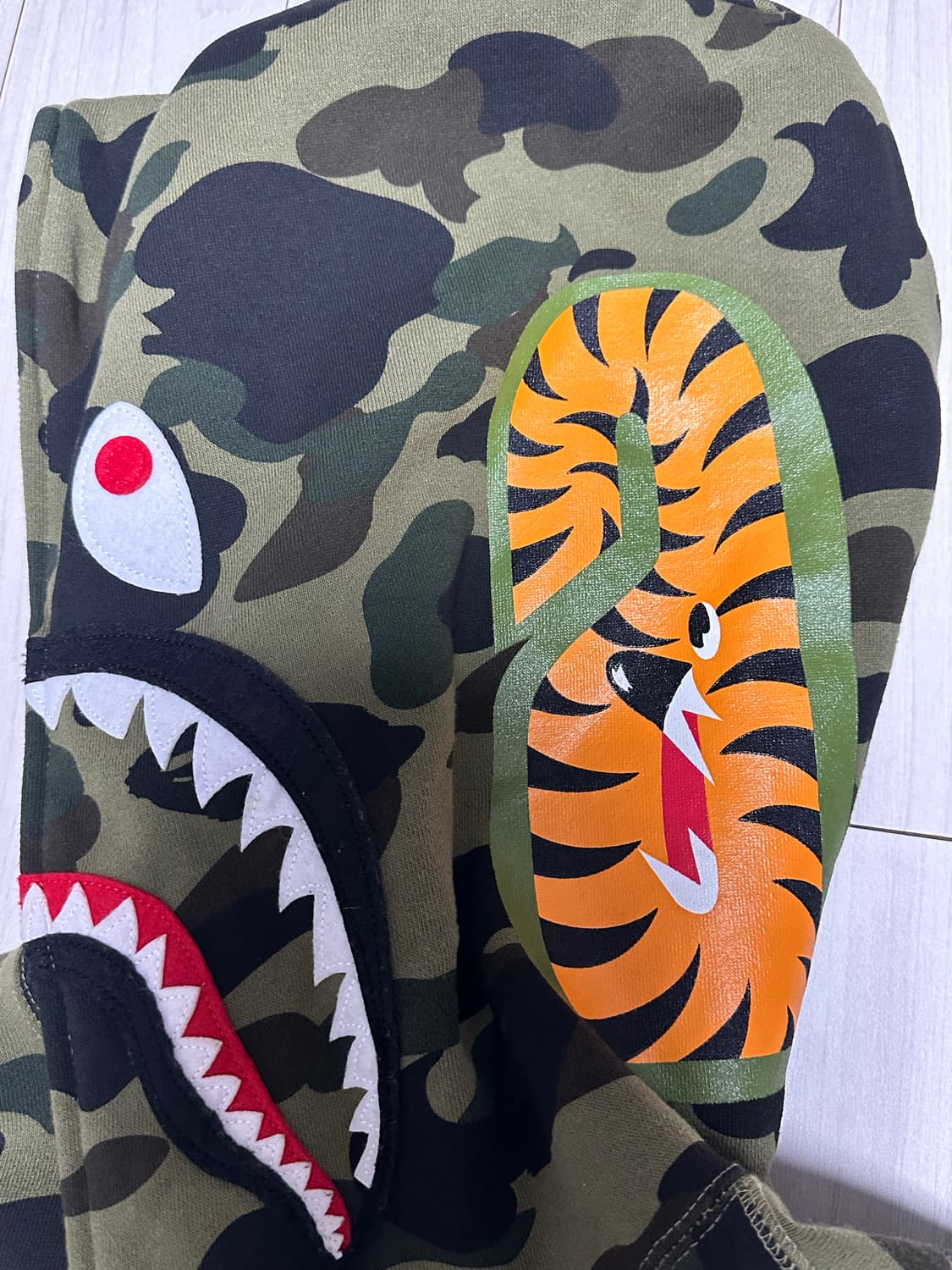 베이프 샤크 녹계 후드집업 2XL 상품이미지8