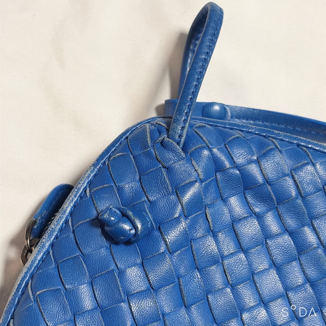 보테가베네타 블루 인트레치아토 크로스백 상품이미지8