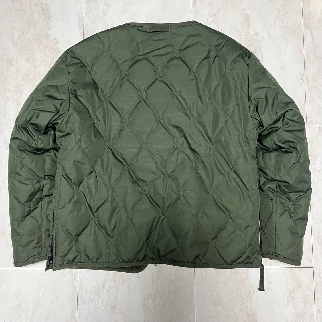 타이온 taion 리버서블 양면 크루넥 다운 자켓 L    상품이미지2