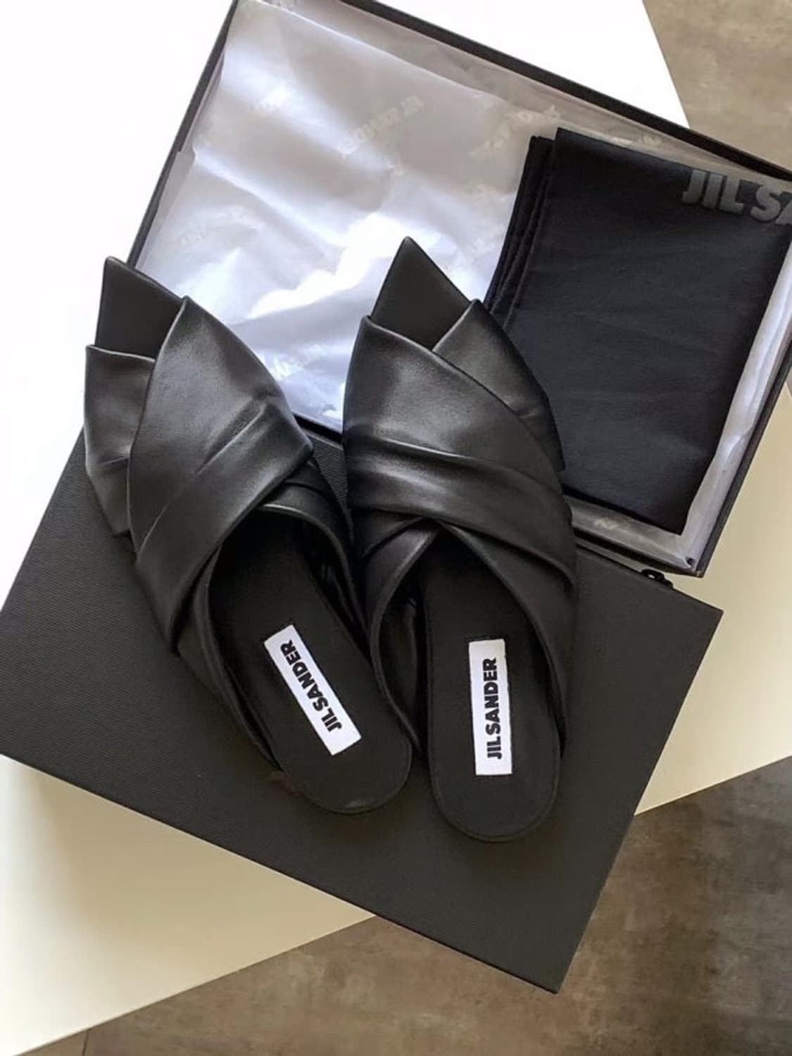 잘샌더 가죽 뮬 상품이미지1