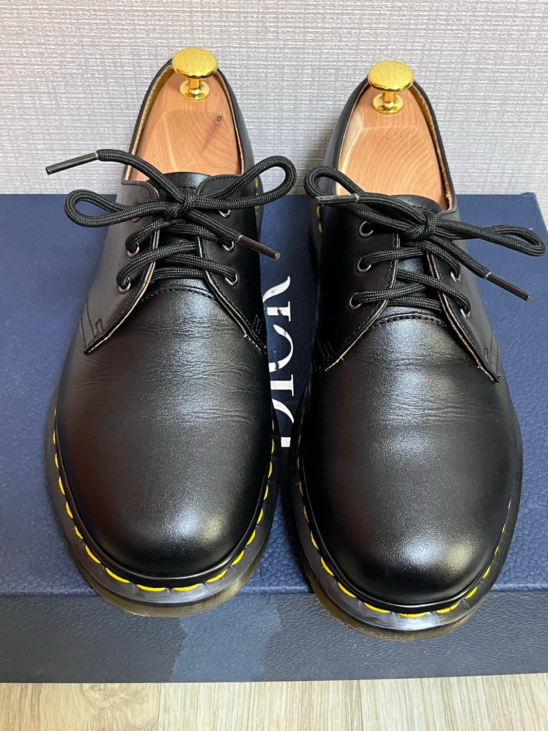 닥터마틴1461 3홀 스무스 나파레더 39(250)사이즈 블랙 상품이미지1