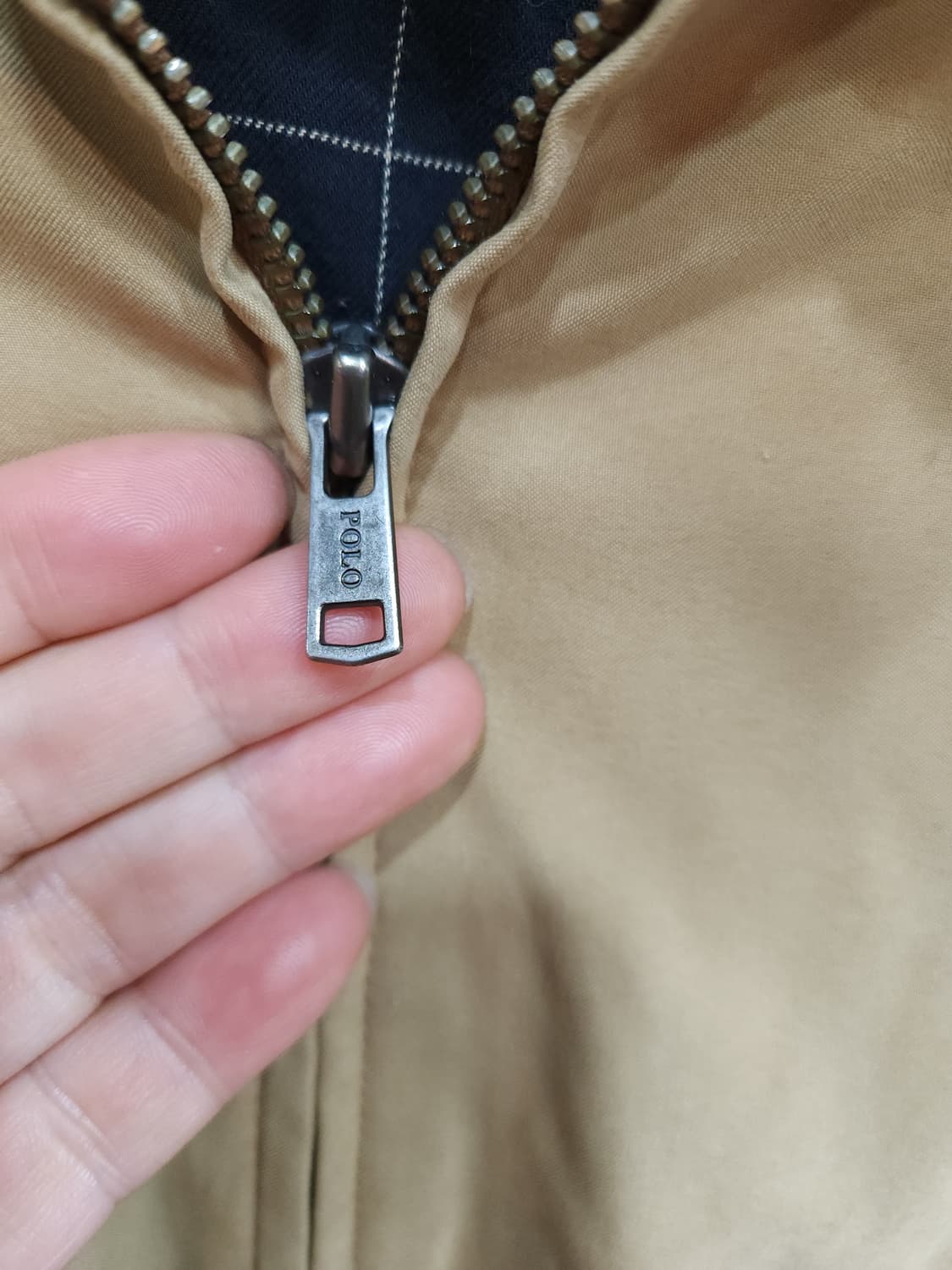 폴로 랄프로렌  베이지 베이포트 스윙탑 자켓

 상품이미지3