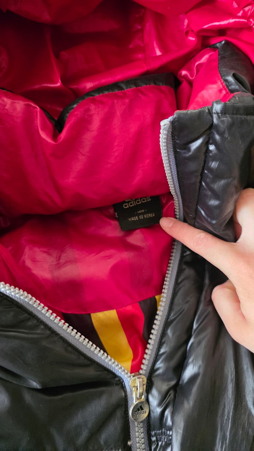 아디다스 독일 덕다운 블랙 유광 패딩 L 상품이미지7