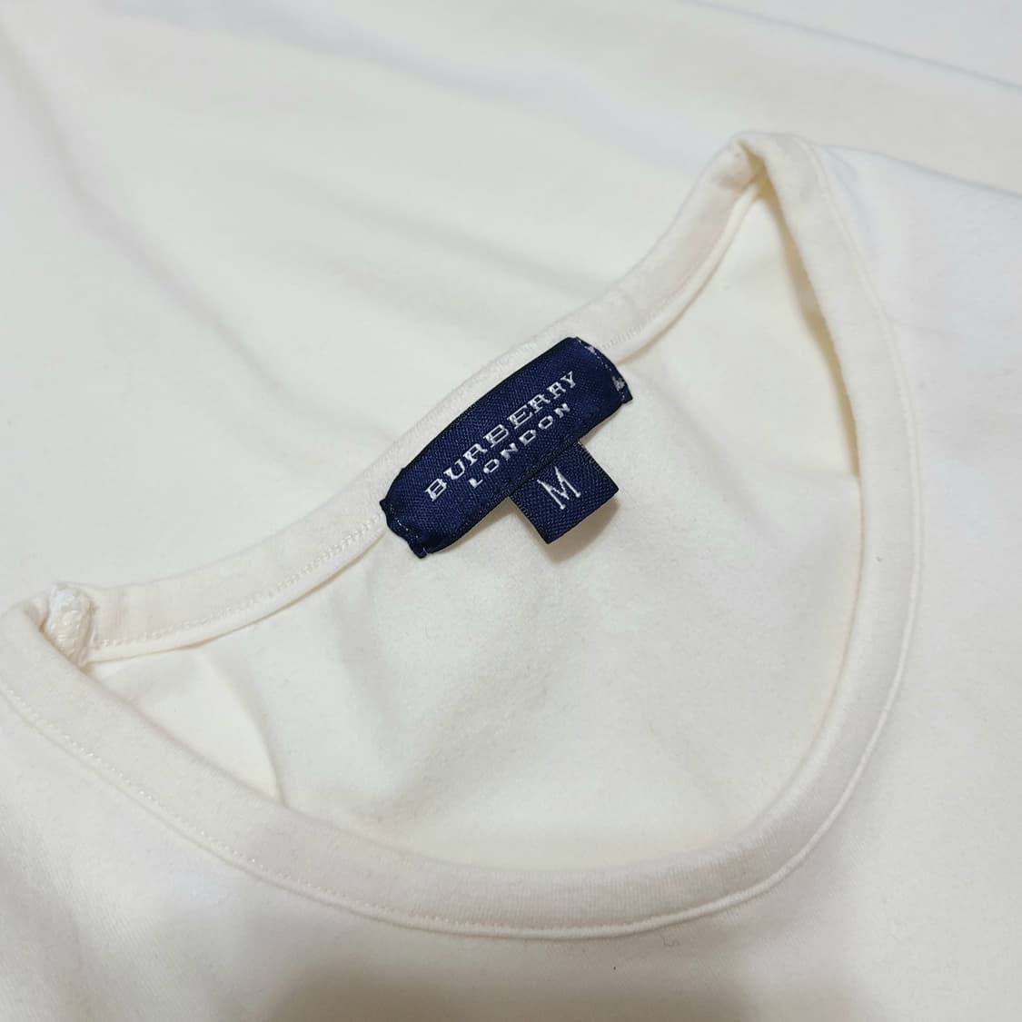 버버리 민소매 나시  상품이미지2