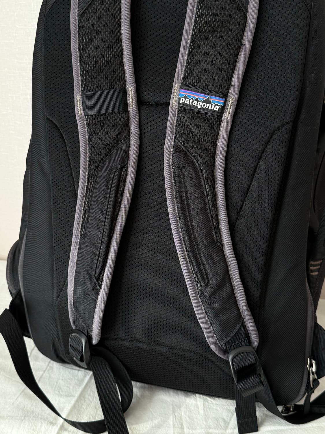 00 파타고니아 트랜스포트 백팩 상품이미지6