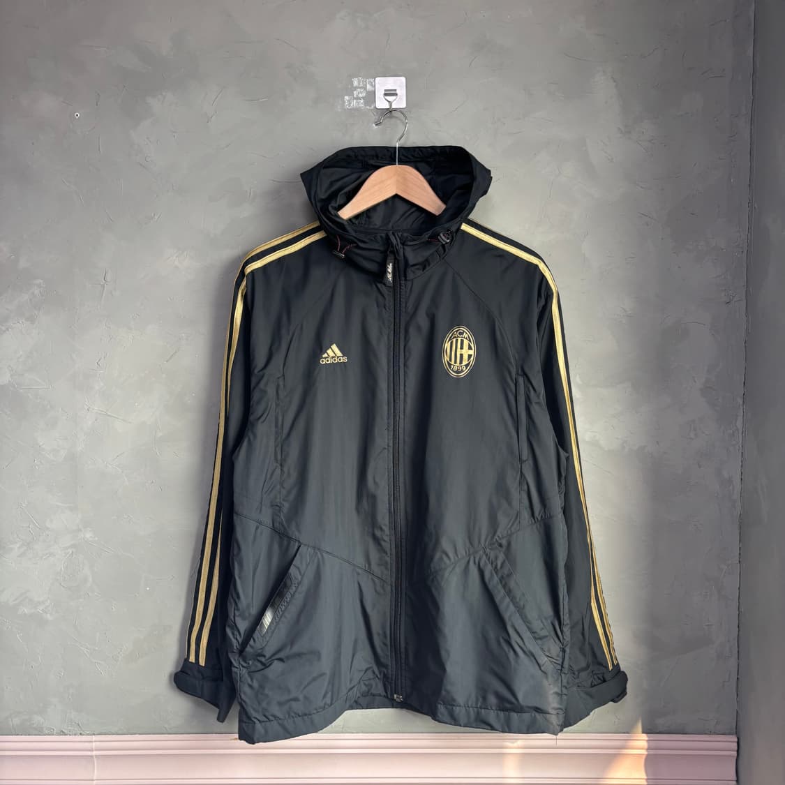 아디다스 AC밀란 바람막이 상품이미지1