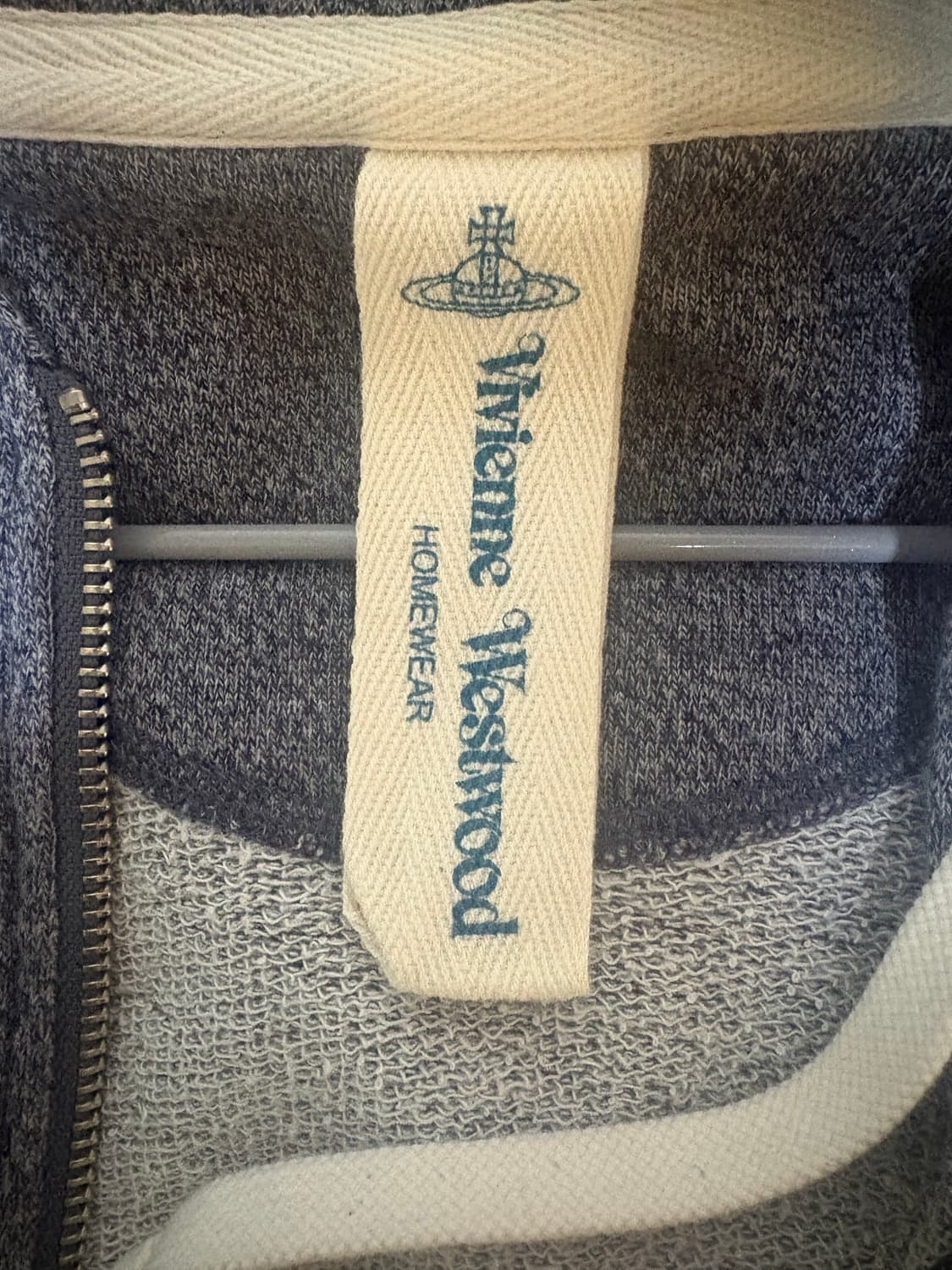 비비안 웨스트우드 위저드 후드 상품이미지3