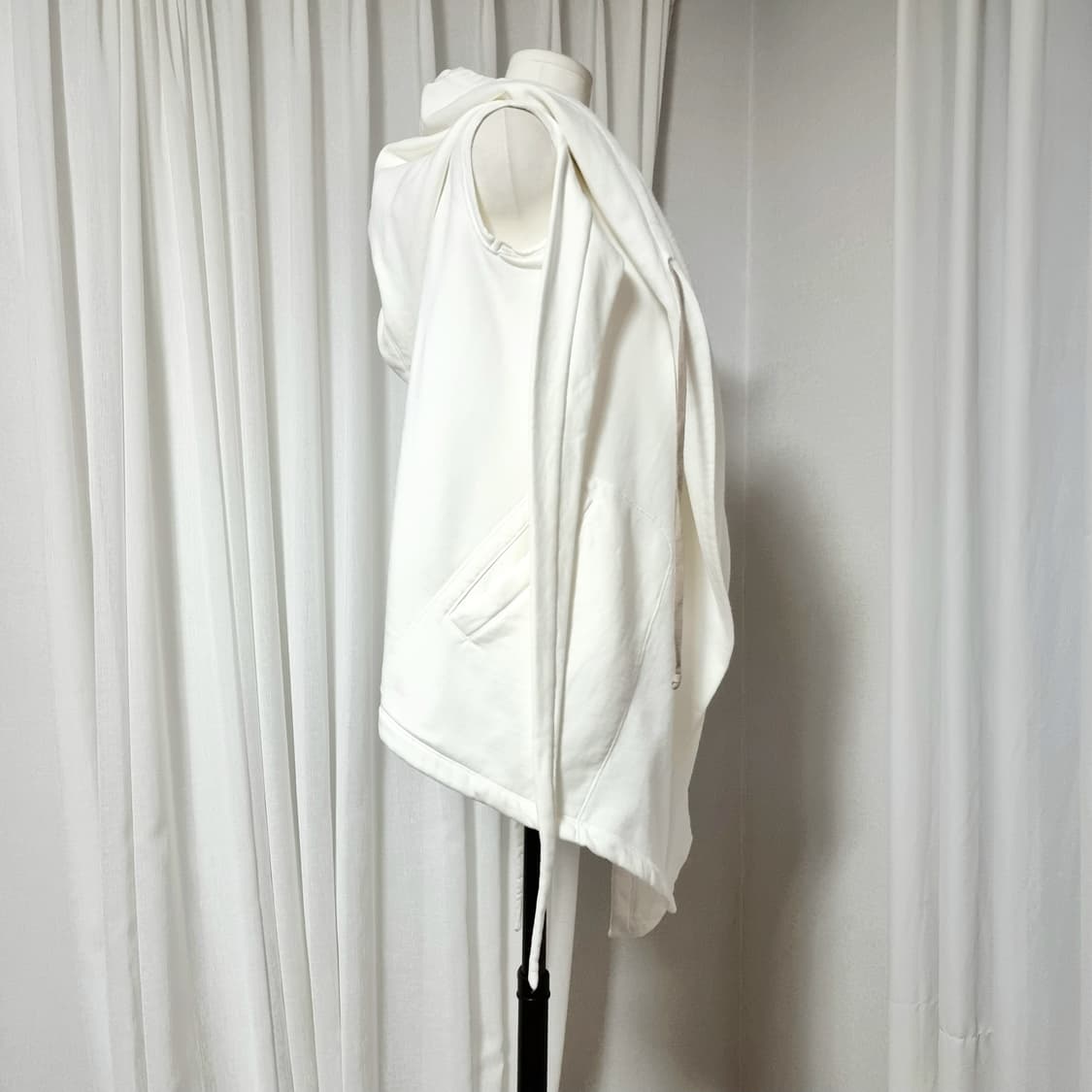 릭오웬스 다크쉐도우 드레이핑 마운틴 후드 슬리브리스 (표기M) 상태최상 상품이미지3