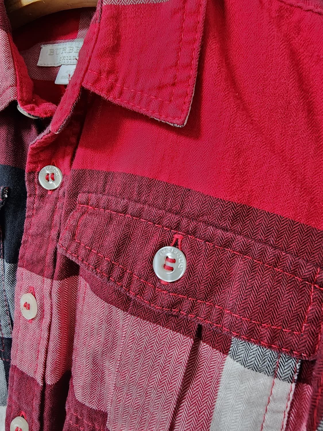 버버리 키즈 레드 체크 긴팔셔츠 상품이미지6