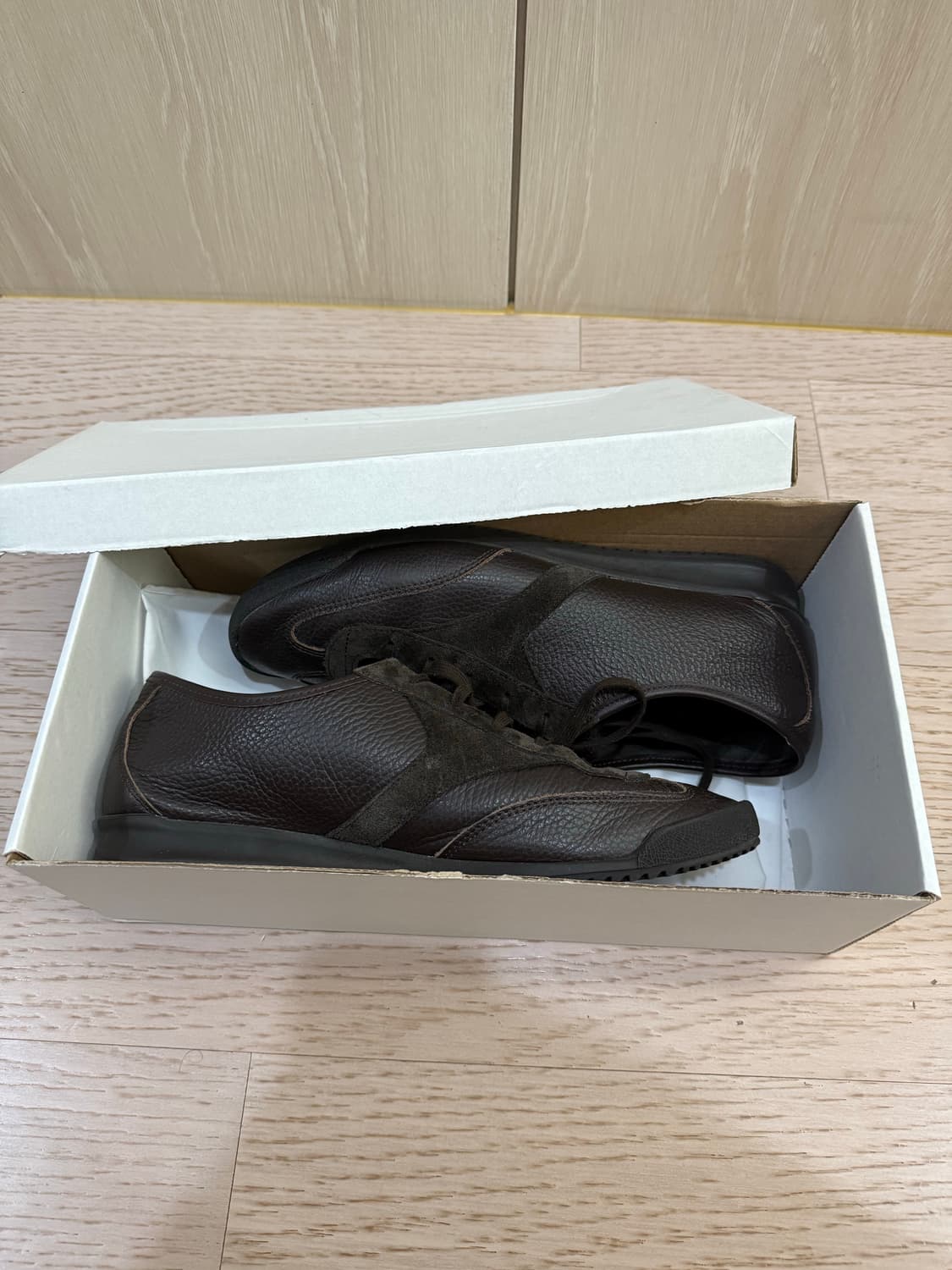 레이디화이트 / Lw X Rof Trainer, Chestnut 42 상품이미지8