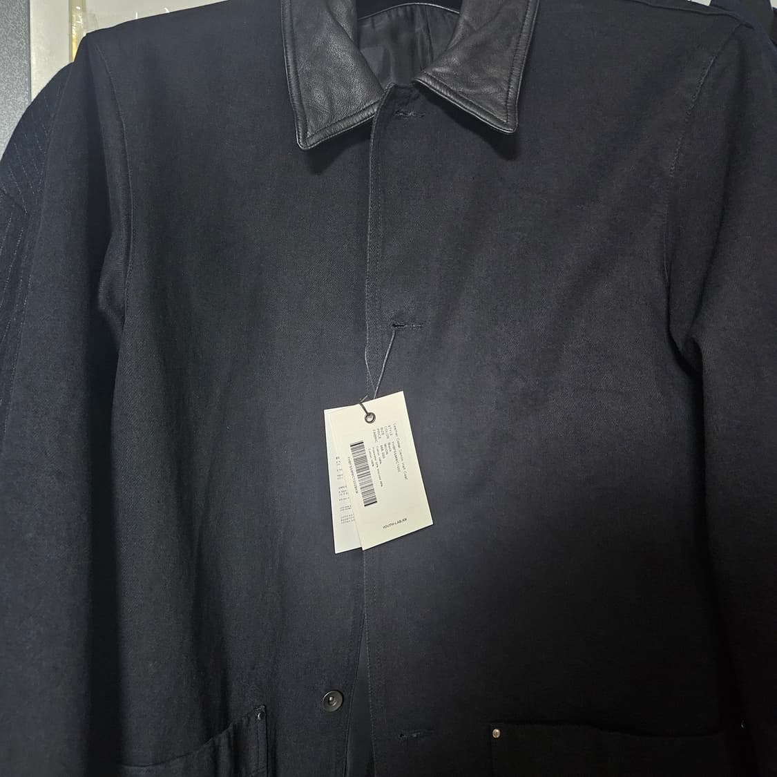 유스 26ss 레더 칼라 데님 하프 코트 상품이미지1