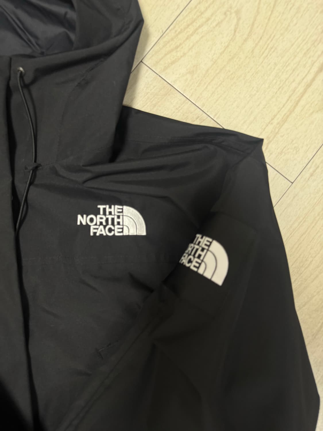 노스페이스 화이트라벨 베이든 바람막이(W) 상품이미지2