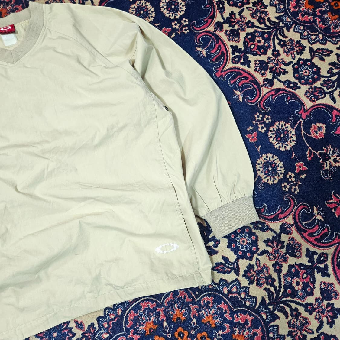 오클리(OAKLEY) 베이지 브이넥 나일론 웜업 M 상품이미지2