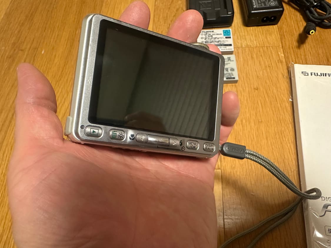 후지필름 FinePix V10 디지털 카메라 빈티지디카 Y2K 상품이미지3