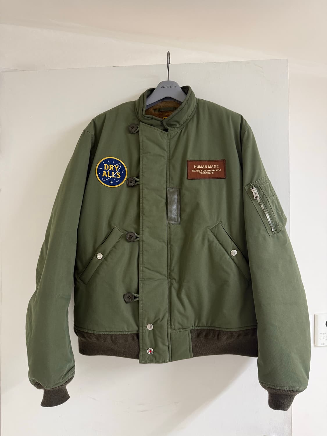 휴먼메이드 베어 플라이트 자켓 올리브 드랩 XL size 상품이미지1