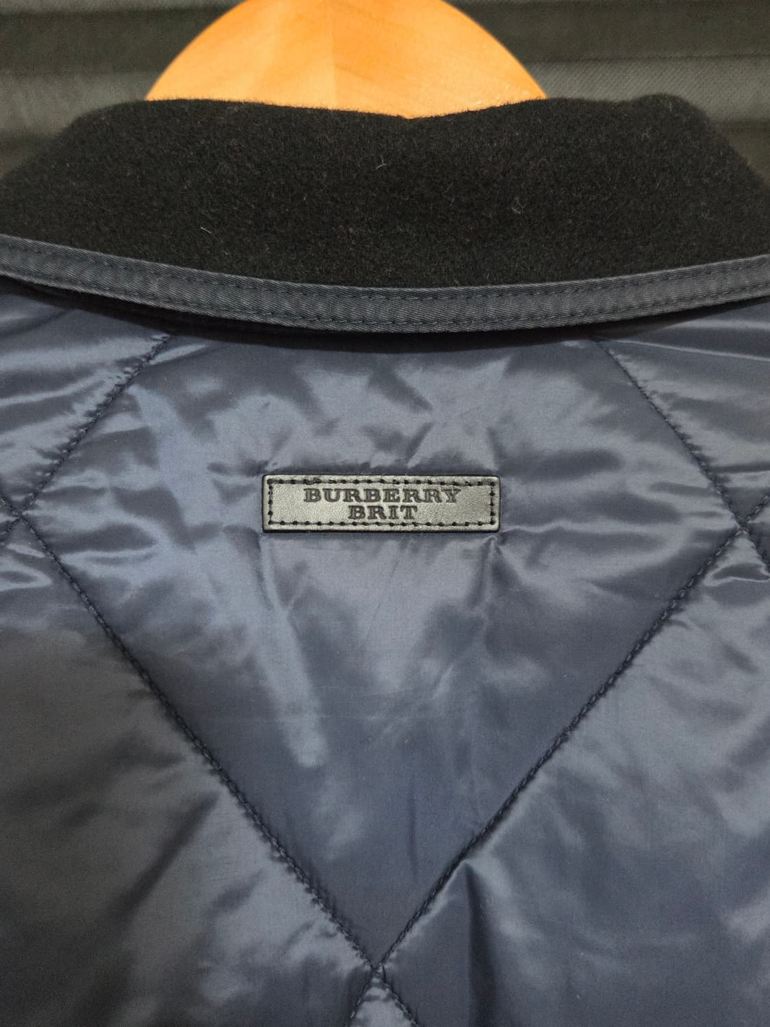 (정품) [버버리] 다이아몬드 퀼팅 자켓 | 00094 상품이미지6