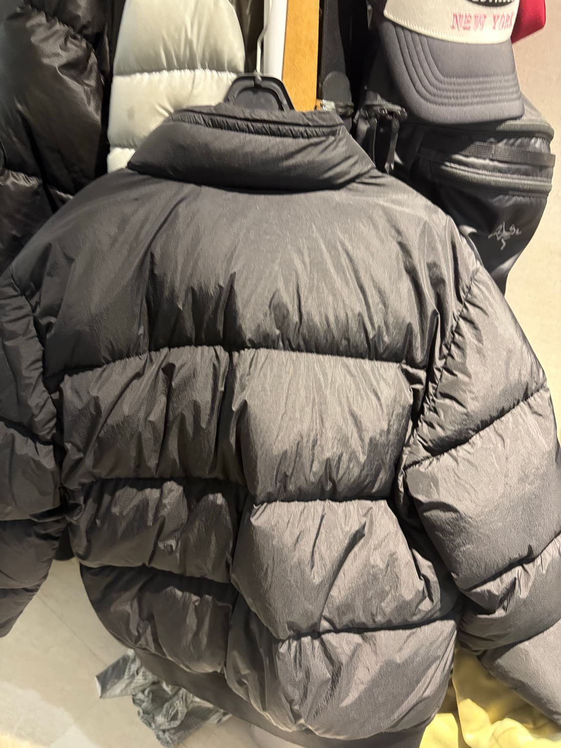 우원재 스톤 패딩 상품이미지10