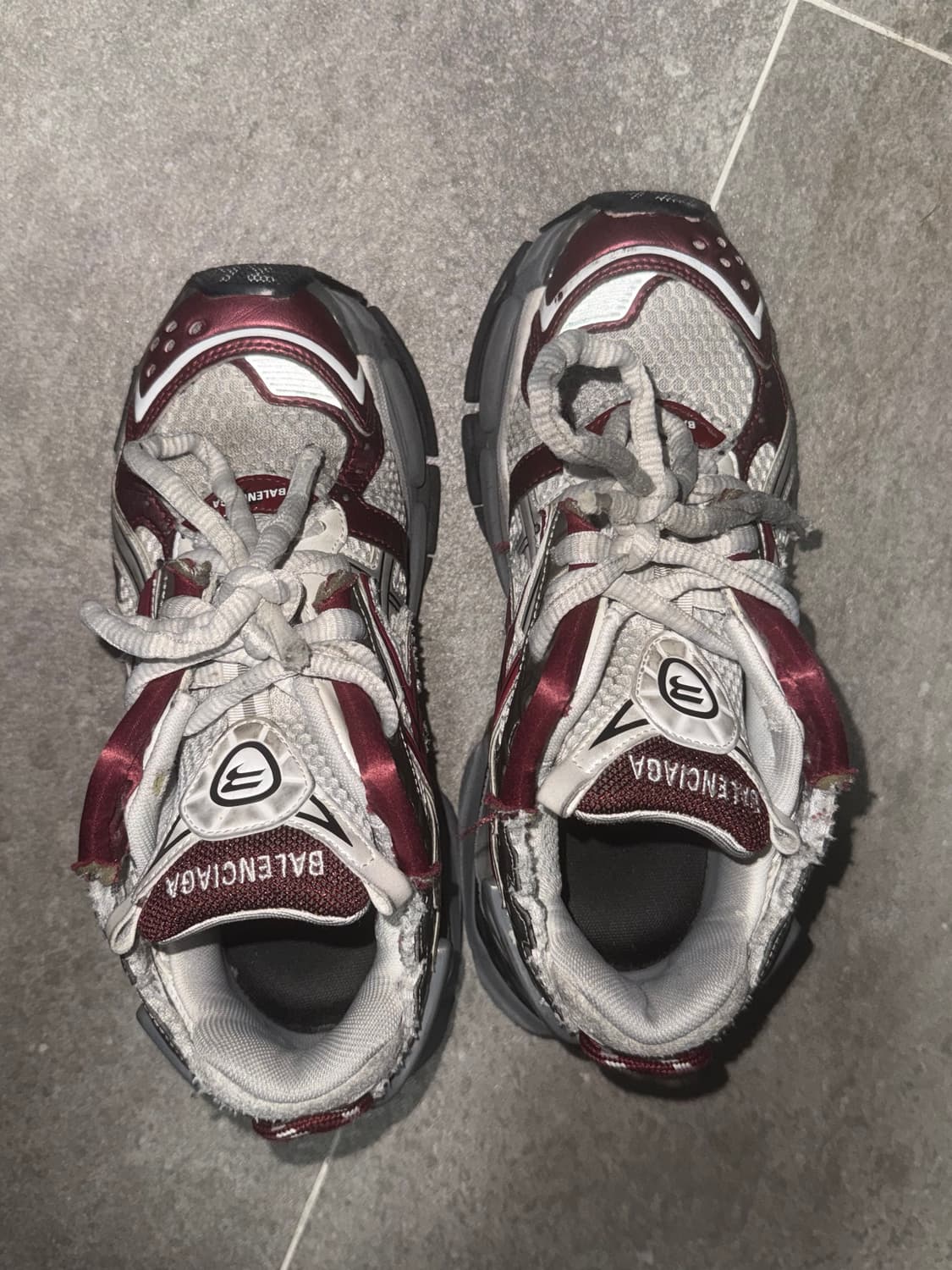 (36)발렌시아가 뉴러너 버건디 상품이미지1