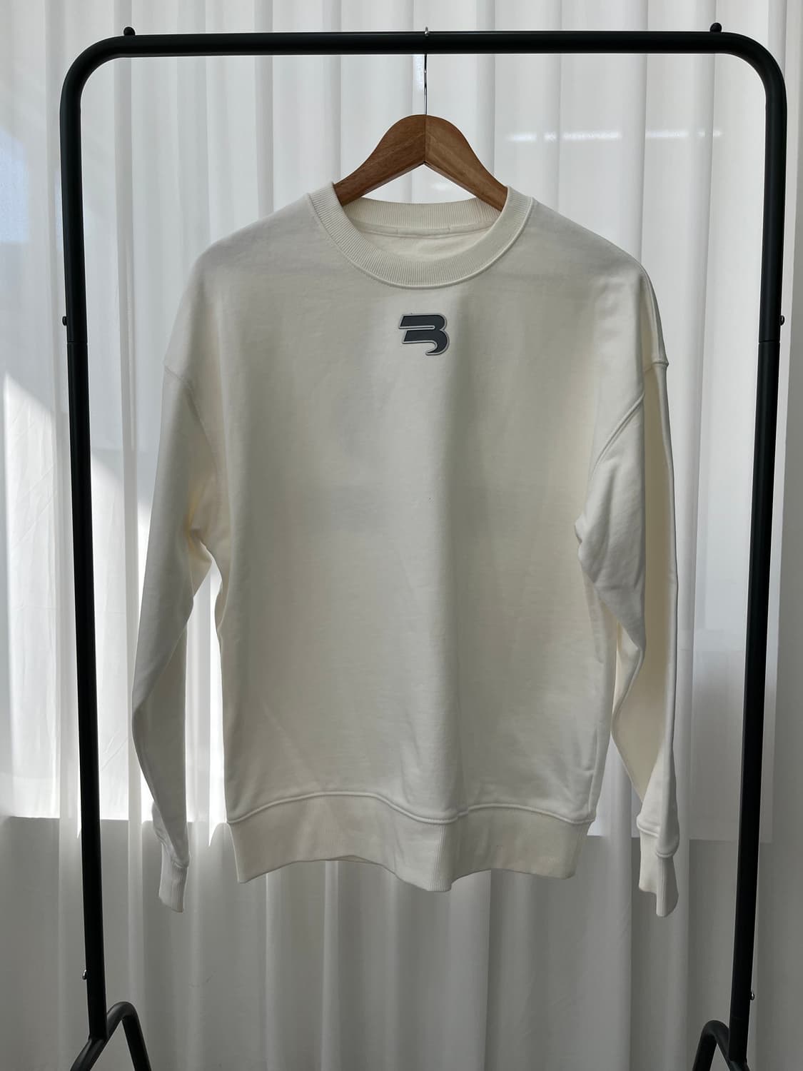 발렌시아가 맨투맨 아이보리 S 상품이미지1