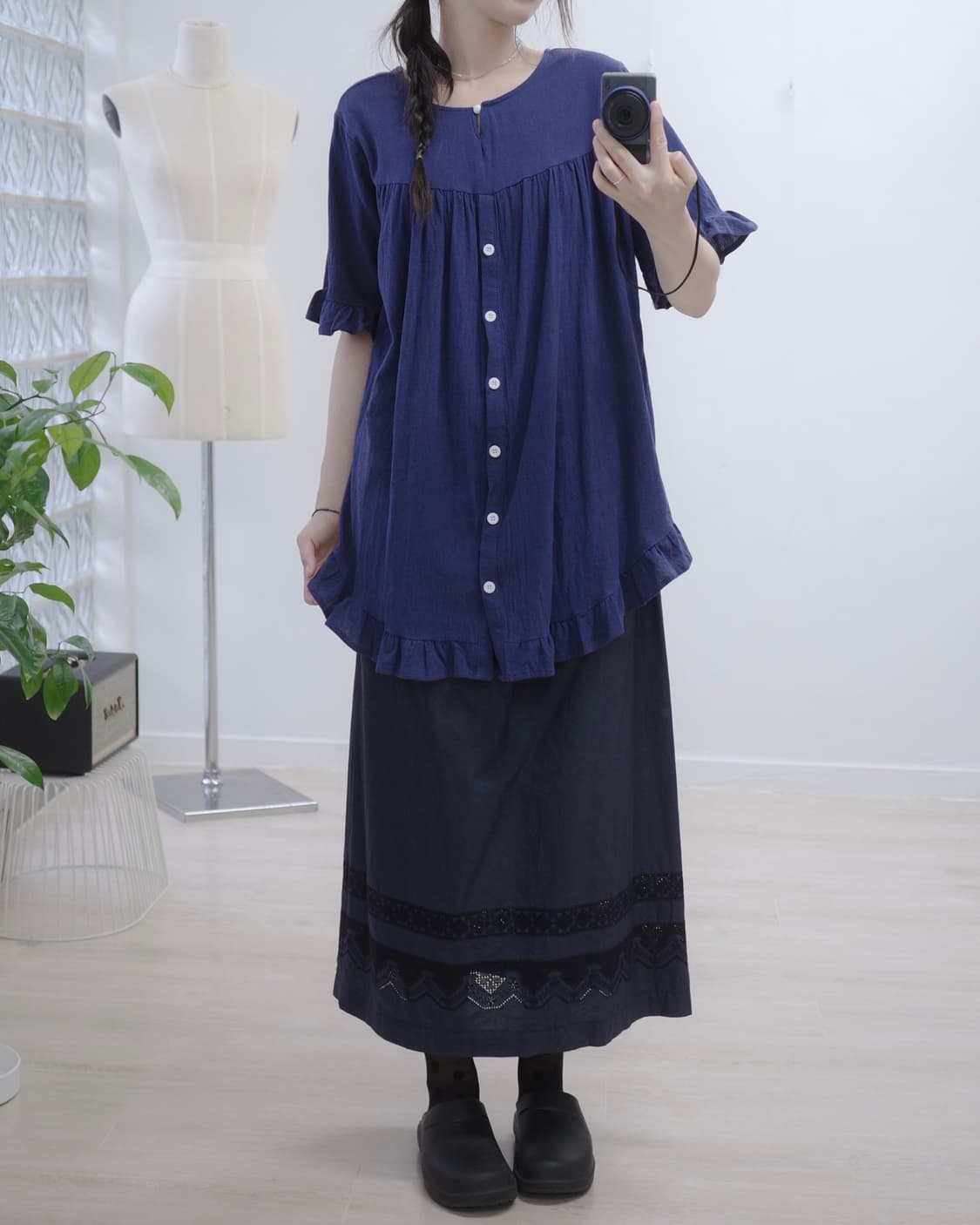 Navy Frill cotton Blouse 상품이미지2