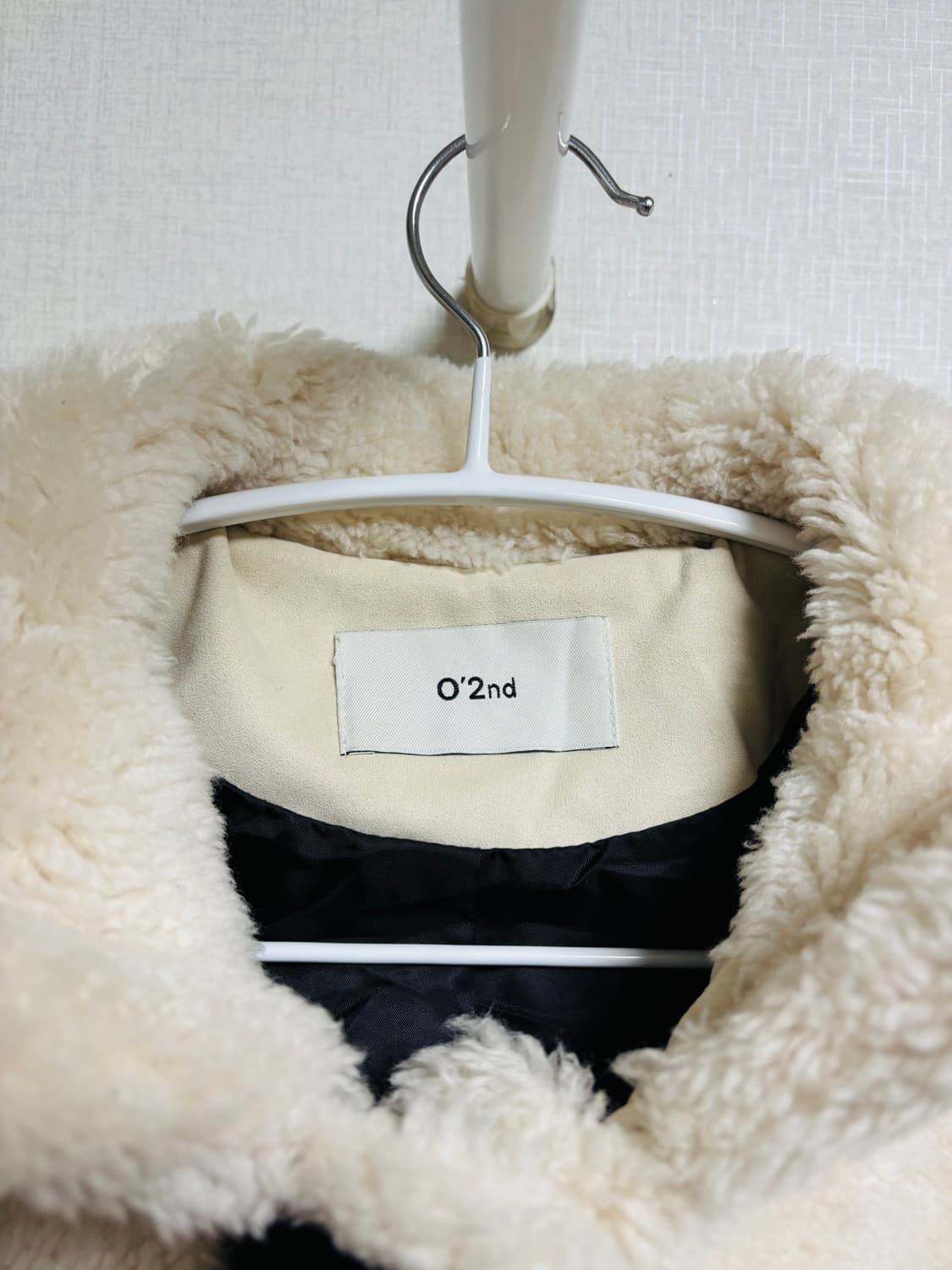 O’2nd 오즈세컨드 아이보리 후드 퍼 자켓 상품이미지2
