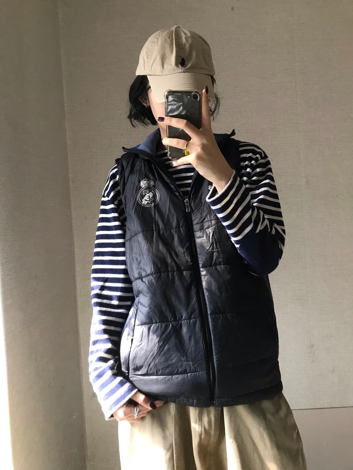 아디다스 레알마드리드 패딩조끼 상품이미지3