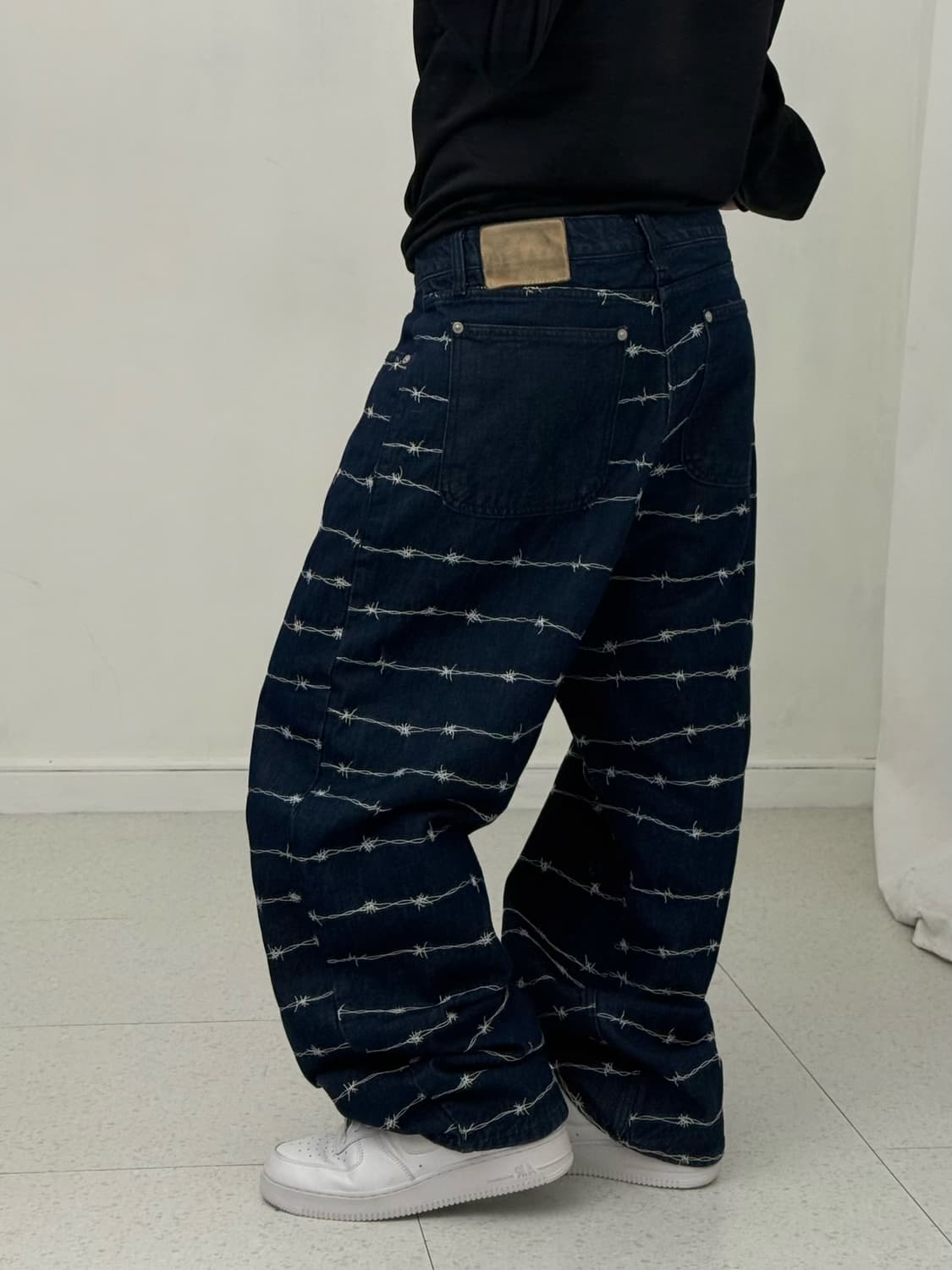 노메뉴얼 W.F 데님팬츠 상품이미지3